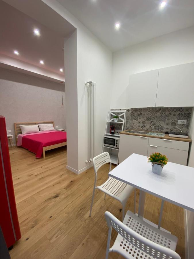 La Piccola Formica Home Palermo Bagian luar foto