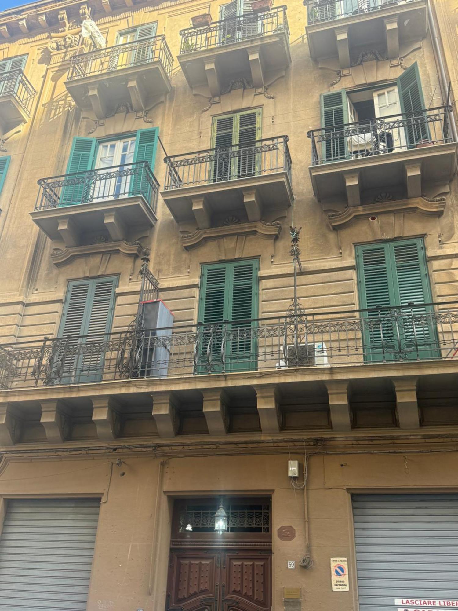 La Piccola Formica Home Palermo Bagian luar foto